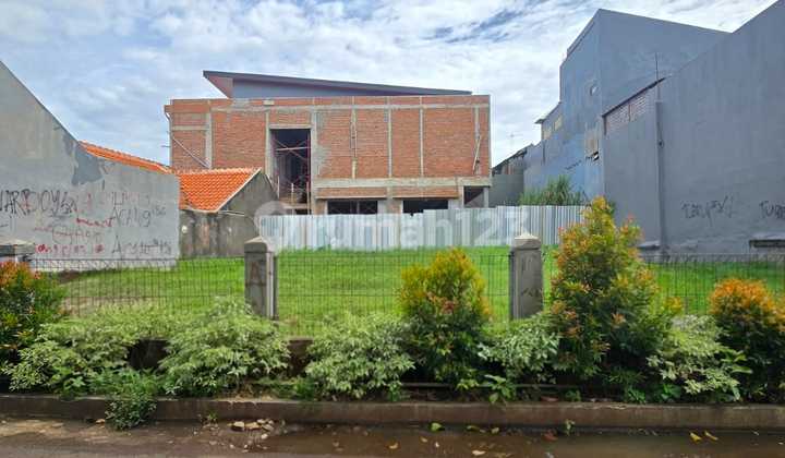 For Sale: Ready-to-Build Plot of Land in Pondok Kelapa Complex
