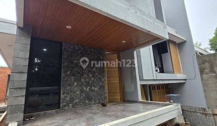 Rumah Cantik Asri & Nyaman Di Duren Sawit Jakarta Timur 1