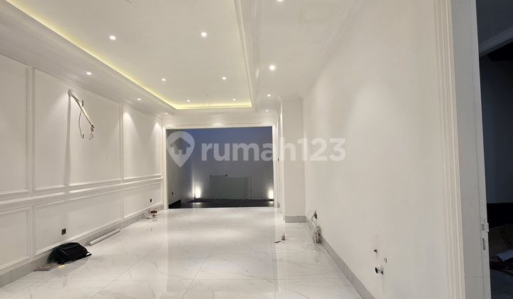 Rumah Baru Design Mewah American Classic Di Cempaka Putih Jakart