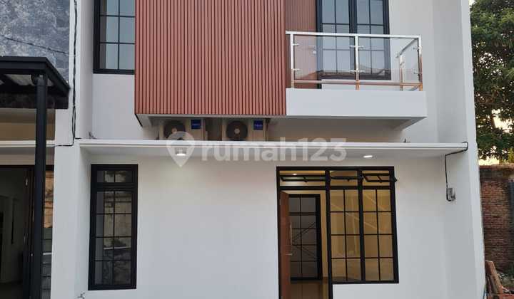 Rumah Cluster Dekat Lrt Gate Way Jatibening & Toll Japek. Rumah Cluster Dekat Lrt Gate Way Jatibening & Toll Japek.