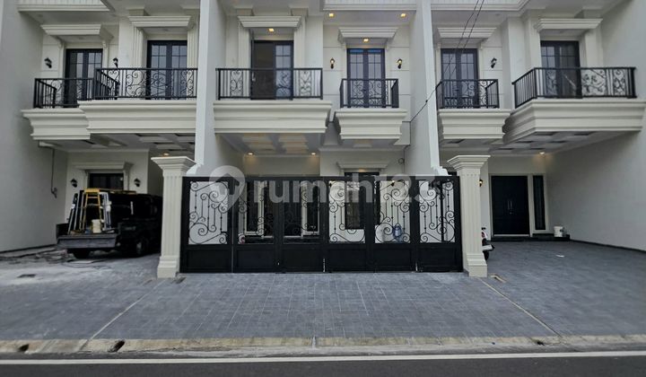 Rumah Siap Huni Di Komplek Cempaka Putih Jakarta Pusat 