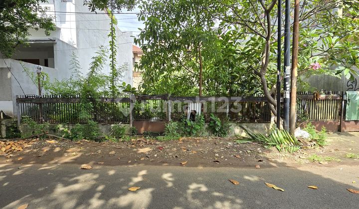 Strategic Land Plot in Cipinang Jaya Complex, Jatinegara