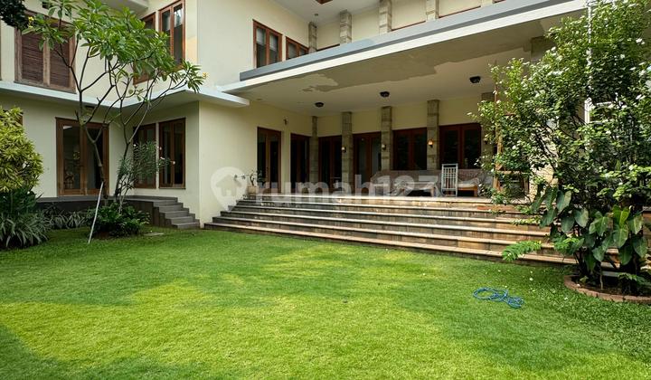 Rumah Mewah Exclusive Dalam Komplek Kemang Jakarta Selatan