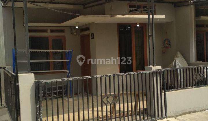 Rumah dengan harga minimalis, strategis dan aman banjir 1