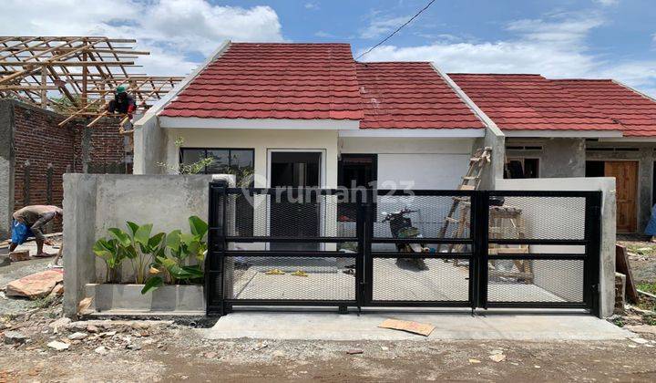 Rumah dengan konsep yg modern dan harga yg sangat minimalis 1