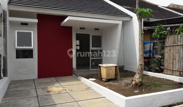 Rumah 1 lantai dengan konsep modern strategis dan bebas banjir 1