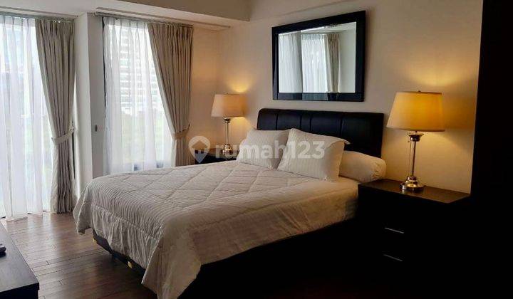  Apartemen Verde 2 Kamar Tidur Furnished Bagus 1