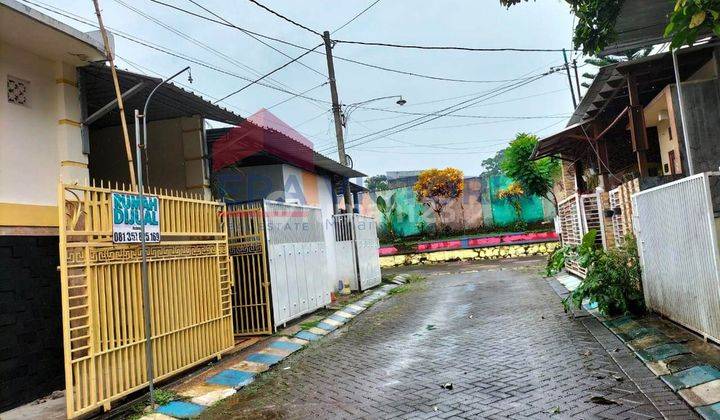 Rumah Cantik Dengan Kondisi Bagus Dan Terawat di Pakis, Dekat Dengan Exit Tol Pakis 2