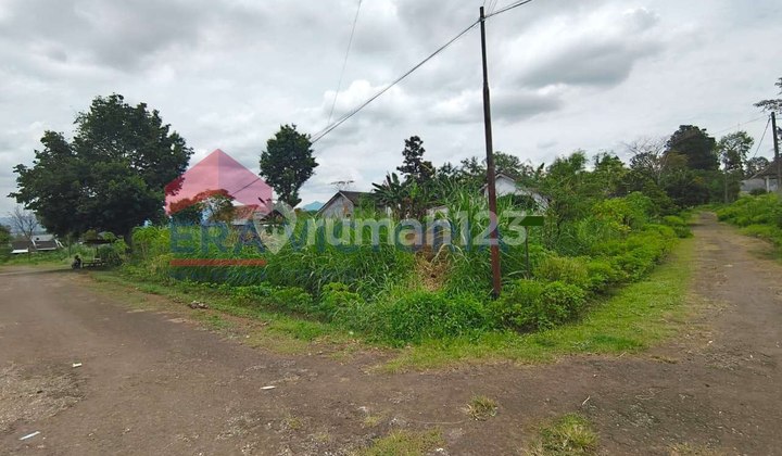 Land Plot in a Tranquil and Green Housing Area, Easy Access Near Malang City Toll Exit
