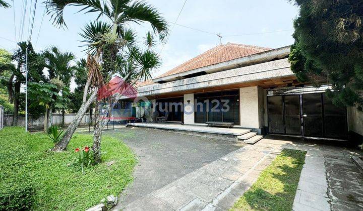 Rumah Vintage Di Klojen Lokasi Strategis, Dekat Smpk Santo Yusup, Pasar Klojen, Stasiun Kota Baru 1