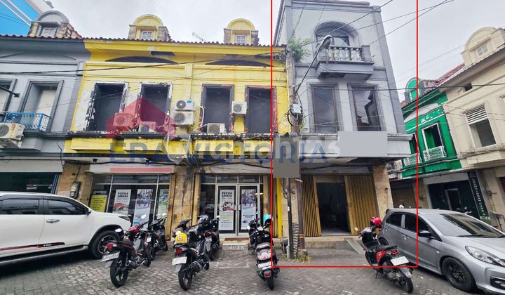 Ruko jual di Lokasi strategis dekat UB, RSUB, Pusat Kuliner dan Sentral Kopian Sudimoro, cocok untuk berbagai macam usaha/bisnis Ruko jual di Lokasi strategis dekat UB, RSUB, Pusat Kuliner dan Sentral Kopian Sudimoro, cocok untuk berbagai macam usaha/bisnis