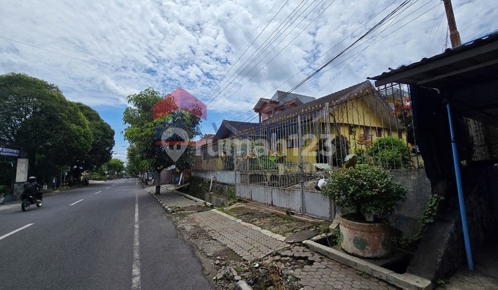 Di Jual Tanah Sangat Luas Lokasi Strategis Jalan Utama Kota Batu Hitung Tanah Cocok untuk Berbagai Macam Usaha/Bisnis