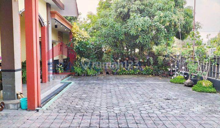 Dijual Rumah Besar Dan Luas di Daerah Singosari, Dekat Dengan Pasar Singosari Dan Tol Karanglo 2