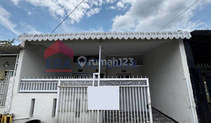 Rumah siap huni di lokasi yang tenang, dekat Pasar Gadang, RSUD, Terminal Gadang Kota Malang 1