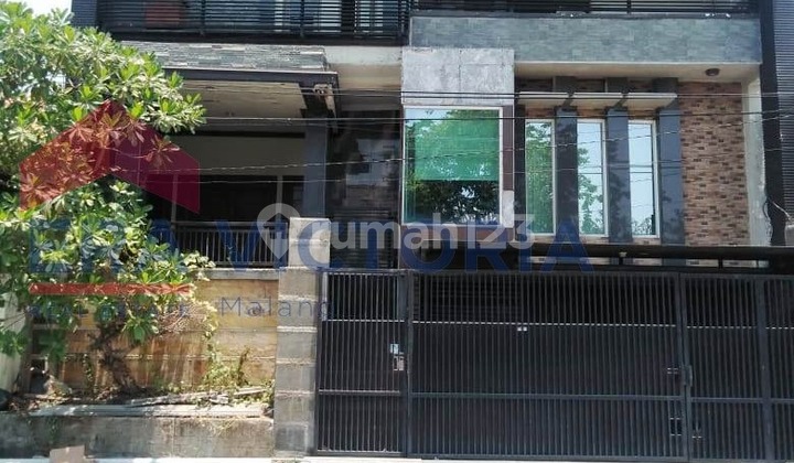 Rumah minimalis modern dalam Perumahan di Sidoarjo, dekat dengan Bandara Djuanda T1