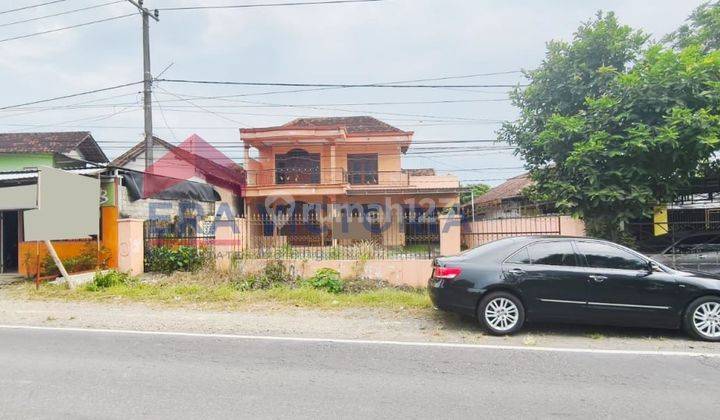 Rumah Lahan Luas Di Pinggir Jalan Provinsi Tulungagung Dekat Pasar Rejotangan 2