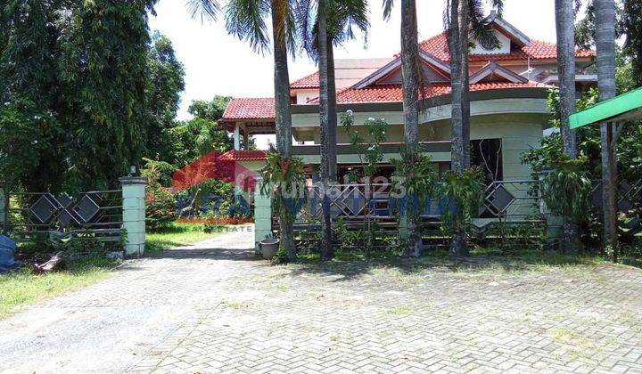 rumah + tempat usaha lahan luas di Jombang, cocok untuk berbagai macam usaha/bisnis 1