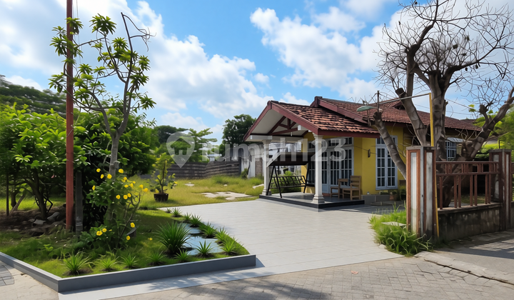For Sale: Very Large House and Land in Tulungagung, Strategically Located in City Center, Suitable for Commercial or Residential Development. For Sale: Very Large House and Land in Tulungagung, Strategically Located in City Center, Suitable for Commercial or Residential Development.