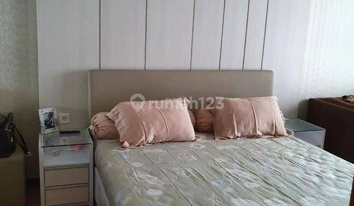 For Sale 2 BR Furnish Condominium Green Bay Pluit  1