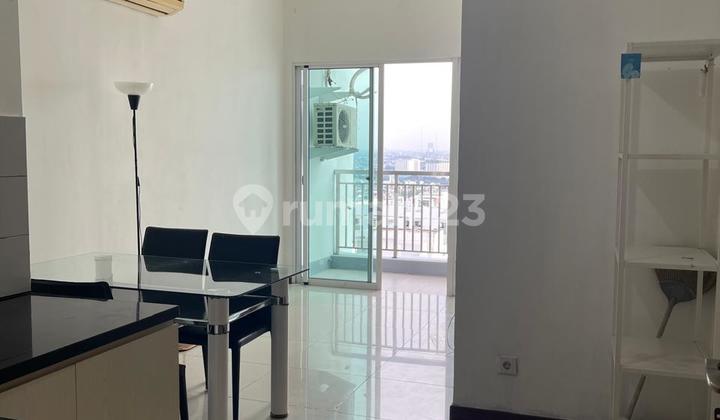 Disewakan 1 Br Semi Furnish Condominium Green Bay Pluit Disewakan 1 Br Semi Furnish Condominium Green Bay Pluit