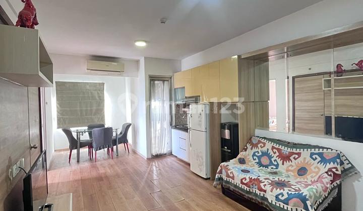 For rent 3 rooms renovated into 2 rooms furnished apartment green bay pluit 2