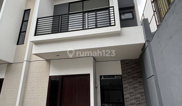 Rumah Baru 2lantai Ready Cantik Hunian Cluster Lokasi Pd.bulan Setiabudi Rumah di Jl. Sembada X, Padang Bulan Selayang II, Kec. Medan Selayang, Kota Medan, Sumatera Utara, Medan Selayang 1
