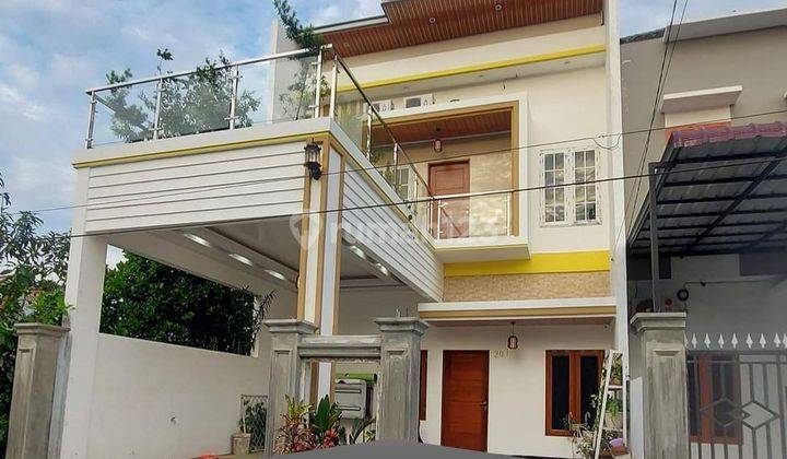 Rumah Mewah 2 Lantai di Gatot Subroto, Medan Helvetia Dijual 1