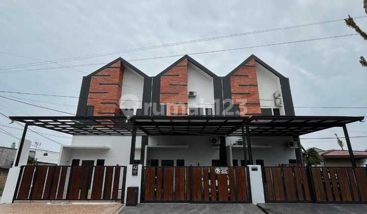 New 2-Story Indent House, Exclusive Modern Model, Good House Location on Ring Road at Jl. Pendidikan No.5, Tanjung Rejo, Medan Sunggal, Medan City, North Sumatra, Indonesia, 20122, Medan Sunggal with SHM (Certificate of Ownership)