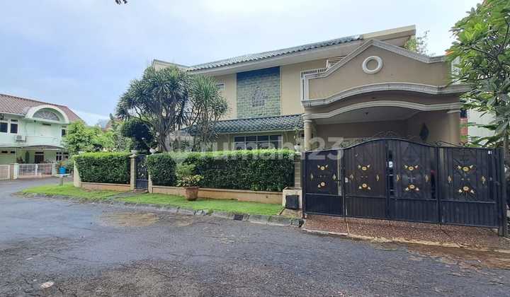 Rumah 2 Lantai Hook Di Taman Modern Cakung Rumah 2 Lantai Hook Di Taman Modern Cakung