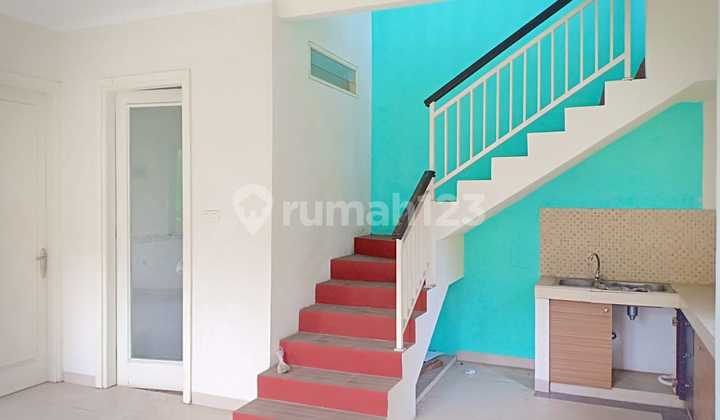 Rumah Baru Hoek Murah Halaman Luas,ciledug Deket Kebon Jeruk, Karang Tengan 2
