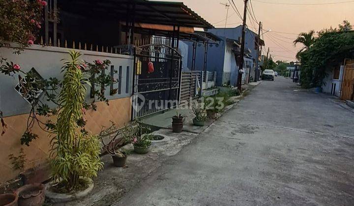 Rumah Sudah Renovasi di Harapan Indah 1 Bekasi 2