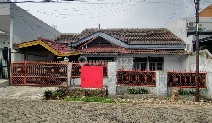 Rumah Hitung Tanah Bebas Banjir di Harapan Indah Bekasi 1