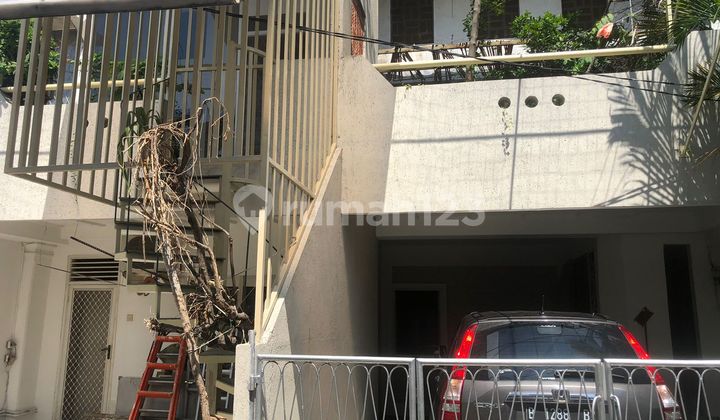 Rumah bagus siap huni di senen jakpus