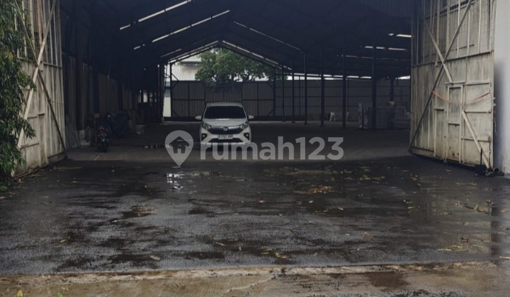 Gudang Akses Kontener 40 Feet di Narogong Bekasi