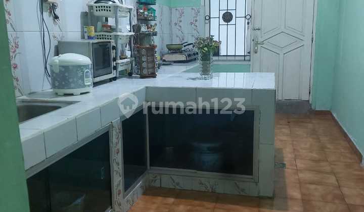Rumah Hook Furnished di Kavling Dki Duren Sawit 2