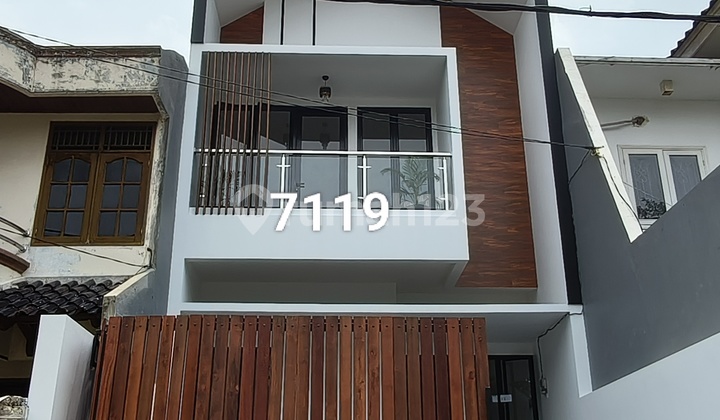 Rumah Modern 2 Lantai Bebas Banjir Di Pondok Kelapa Jakarta Timur