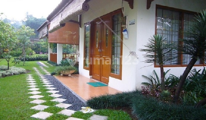 Fully furnished villa in Caringin Bogor Fully furnished villa in Caringin Bogor