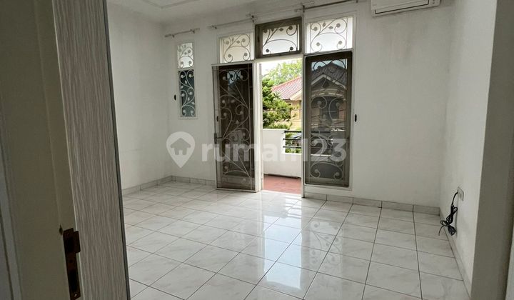 Ready-to-Occupy House in Gading Kirana, Kelapa Gading 2