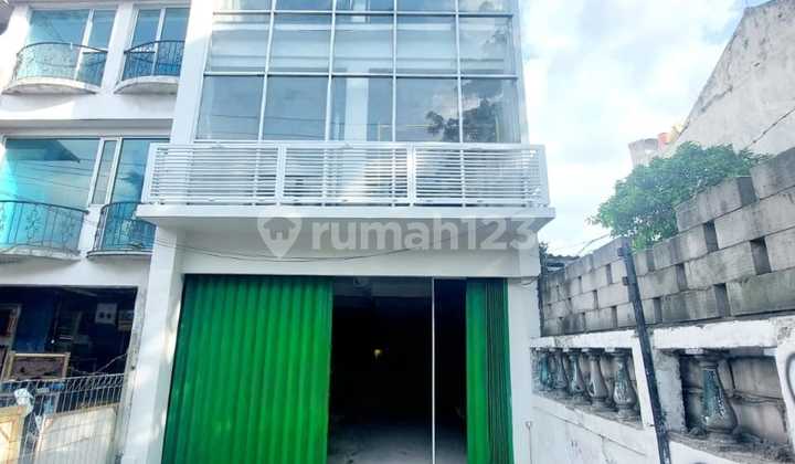 Ruko 3 1/2 Lantai di Ciputat Tangerang Selatan