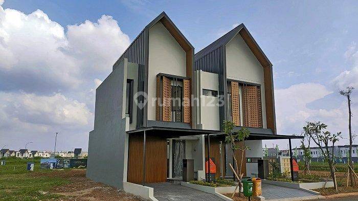 Rumah Ada Attic Dekat Mall Aeon di Cluster Mahakam Signature Jgc Cakung 1