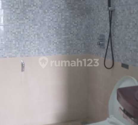 Rumah Dekat Toll Di Cluster Victoria Garden Grand Galaxy Bekasi 2