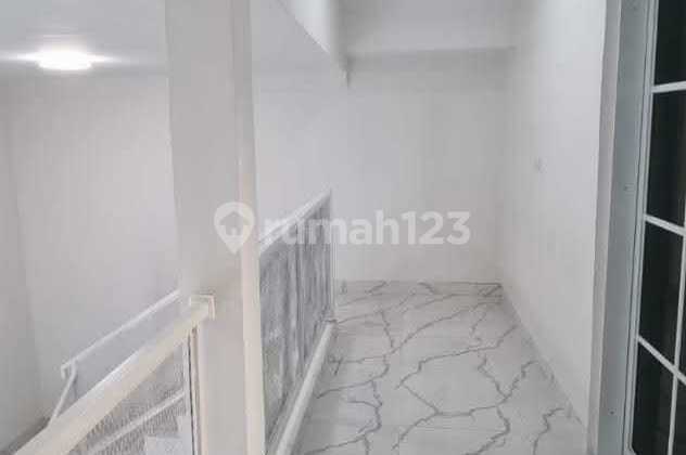 Rumah Scandinavian Di Kavling Kelapa Dua Mustikajaya Bekasi 2