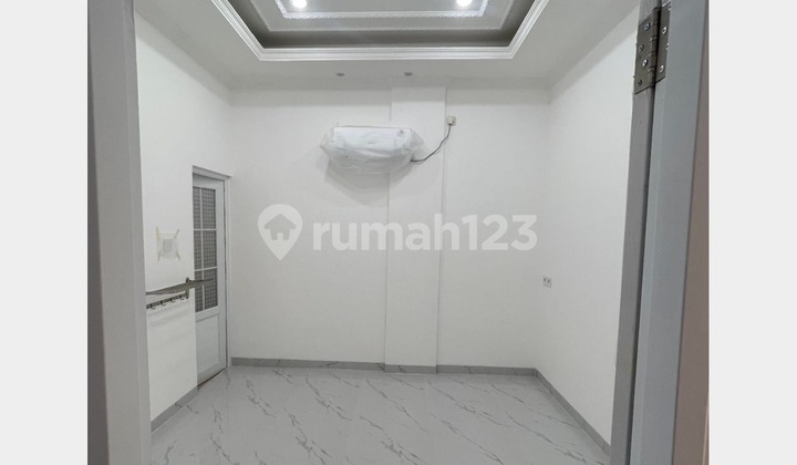 Dijual Rumah 2 Lantai di Johar Baru, Jakarta Pusat 2