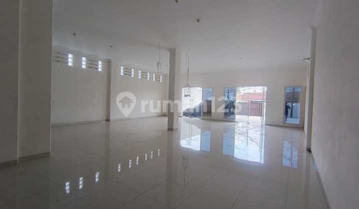 A 560 square meter office building near the toll road in Cikunir, Bekasi.