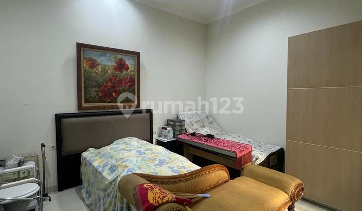 Rumah furnished 2 lantai di tomang jakarta barat 2