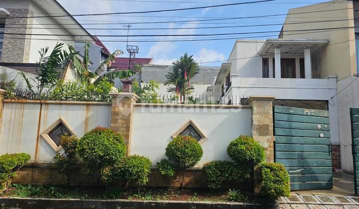 Land with Building in Kavling Al Duren Sawit, East Jakarta