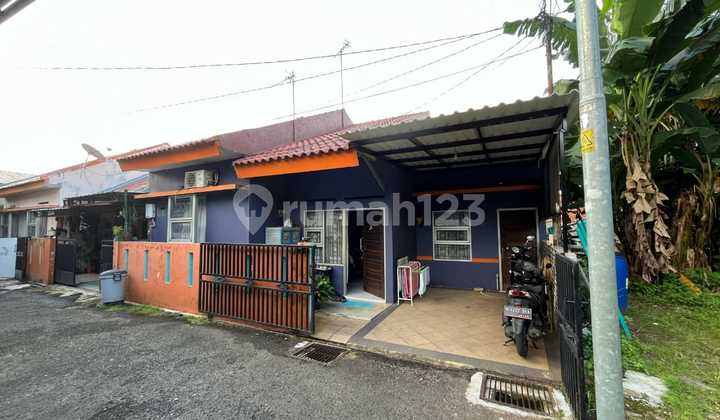 Rumah siap huni di pasar rebo