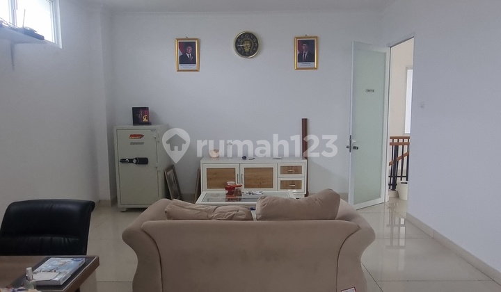 Ruko Premium Only One Boulevard Harapan Indah Bekasi Ruko Premium Only One Boulevard Harapan Indah Bekasi