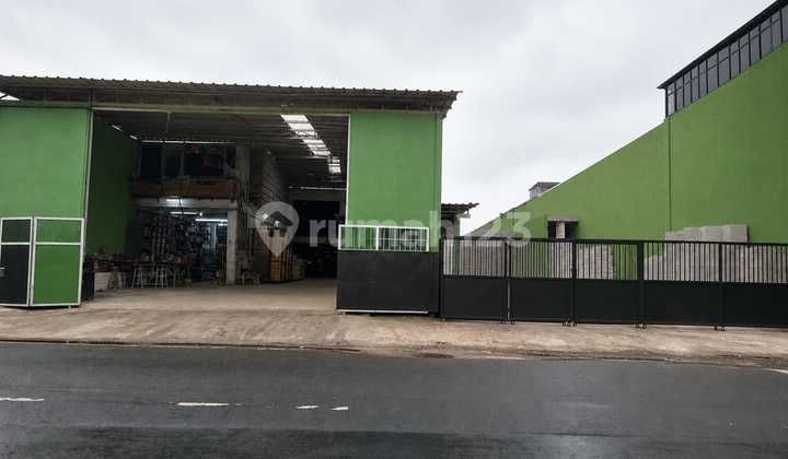 Land and Building Suitable for Warehouse Etc. in Prumnas Klender Land and Building Suitable for Warehouse Etc. in Prumnas Klender