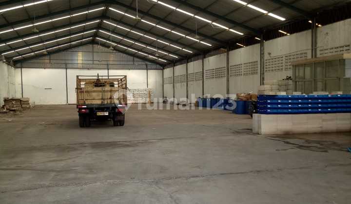 Gudang Di Kepatihan Industri Benowo Gresik 2